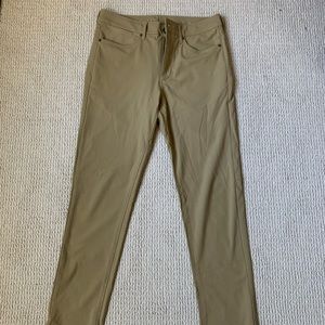 Men’s American Eagle athletic work pant